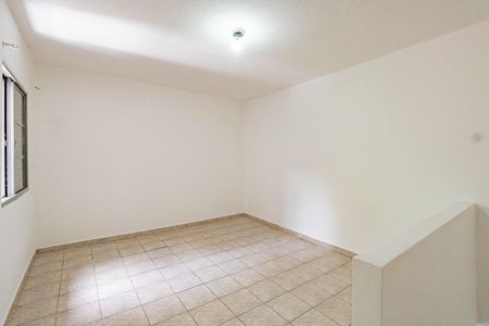 Quarto de casa para alugar com 1 quarto, 15m² em Vila Moraes, São Paulo