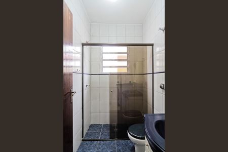 Casa à venda com 140m², 3 quartos e 2 vagas Casa à venda com 140m², 3 quartos e 2 vagasBanheiro