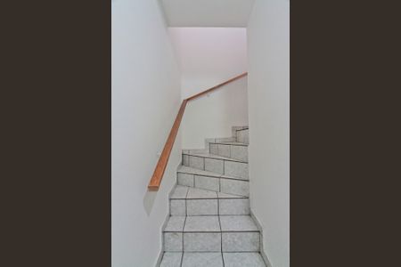 Escada de casa para alugar com 3 quartos, 140m² em Jardim Cidade Pirituba, São Paulo