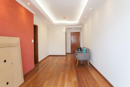 sala de apartamento para alugar com 4 quartos, 90m² em Buritis, Belo Horizonte