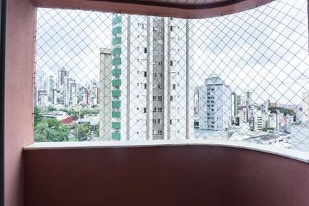 Apartamento para alugar com 90m², 4 quartos e 2 vagasVaranda da Sala