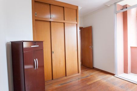 Apartamento para alugar com 90m², 4 quartos e 2 vagassuite 