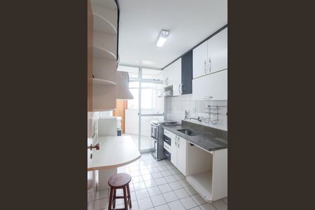 Apartamento para alugar com 90m², 4 quartos e 2 vagasCozinha