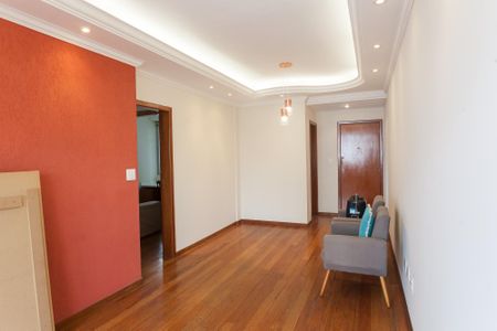 sala de apartamento para alugar com 4 quartos, 90m² em Buritis, Belo Horizonte