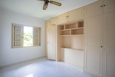 Casa para alugar com 250m², 3 quartos e 2 vagasQuarto 1 - suíte 