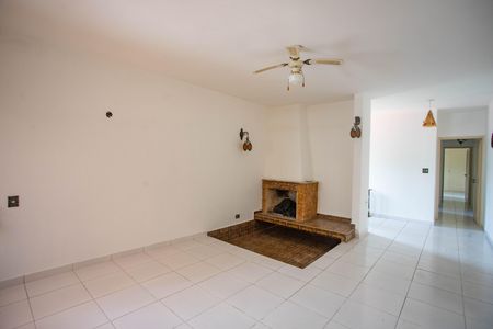 Casa para alugar com 250m², 3 quartos e 2 vagasSala 1