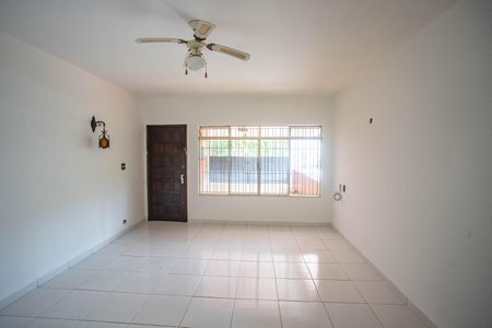 Casa para alugar com 250m², 3 quartos e 2 vagasSala 1