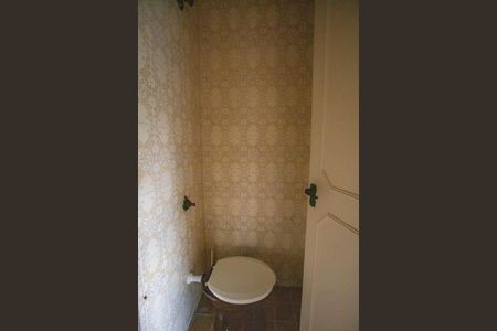 Casa para alugar com 250m², 3 quartos e 2 vagasLavabo 