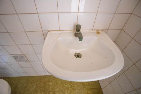 Casa para alugar com 250m², 3 quartos e 2 vagasBanheiro de serviço 