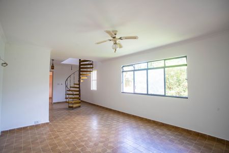 Casa para alugar com 250m², 3 quartos e 2 vagasSala 2