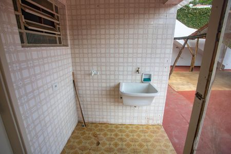 Casa para alugar com 250m², 3 quartos e 2 vagasÁrea de serviço 