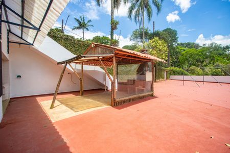 Casa para alugar com 250m², 3 quartos e 2 vagasChurrasqueira 