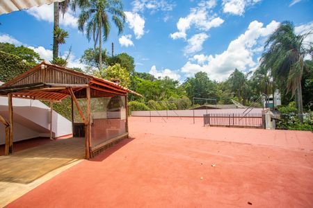 Casa para alugar com 250m², 3 quartos e 2 vagasChurrasqueira 