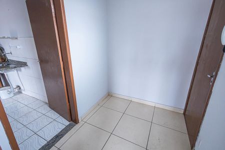 sala de apartamento para alugar com 2 quartos, 75m² em Goiânia, Belo Horizonte