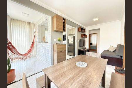 Apartamento à venda com 55m², 2 quartos e 1 vaga