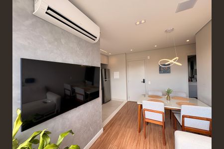 Sala de apartamento à venda com 2 quartos, 44m² em Jardim Shangai, Jundiaí
