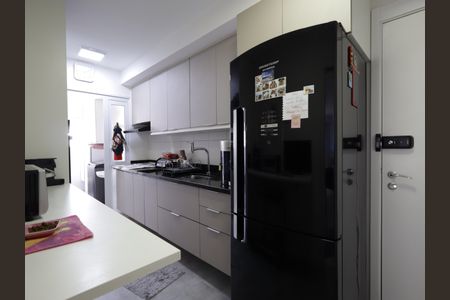 Apartamento à venda com 125m², 4 quartos e 2 vagasCozinha