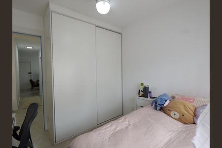 Apartamento à venda com 125m², 4 quartos e 2 vagasQuarto 2