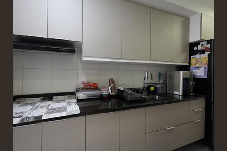 Apartamento à venda com 125m², 4 quartos e 2 vagasCozinha