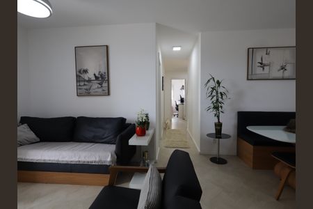 Apartamento à venda com 125m², 4 quartos e 2 vagasSala
