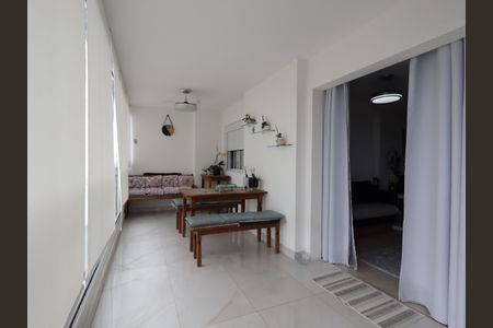 Apartamento à venda com 125m², 4 quartos e 2 vagasVaranda da Sala