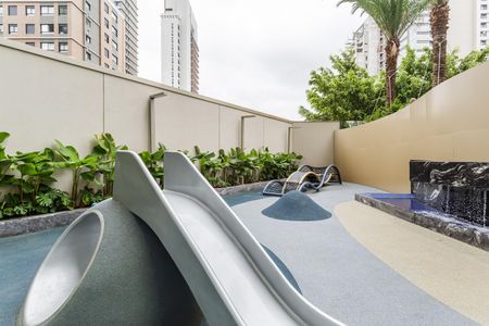 Apartamento à venda com 149m², 3 quartos e 2 vagasÁrea comum - Playground