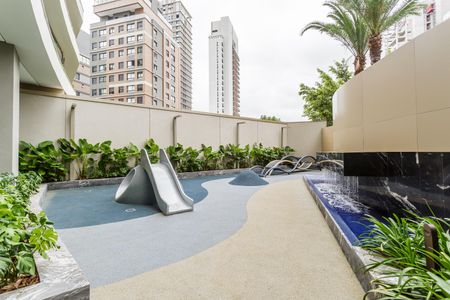 Apartamento à venda com 149m², 3 quartos e 2 vagasÁrea comum - Playground