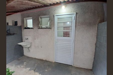 Casa de Condomínio para alugar com 2 quartos, 58m² em Aguassai, Cotia