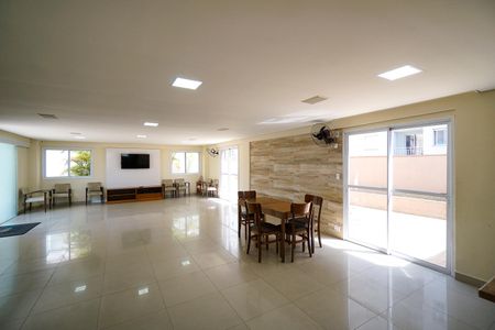 Apartamento à venda com 76m², 3 quartos e 1 vaga Apartamento à venda com 76m², 3 quartos e 1 vagaSalão de festas