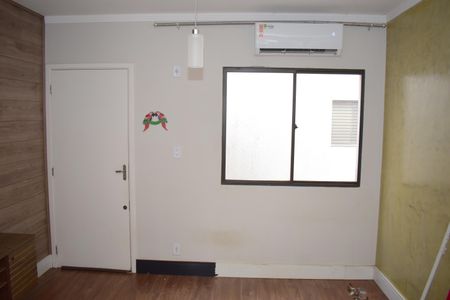 Sala de apartamento para alugar com 2 quartos, 45m² em Planalto Verde, Ribeirão Preto