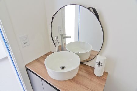 Apartamento à venda com 34m², 2 quartos e sem vaga Apartamento à venda com 34m², 2 quartos e sem vagaBanheiro