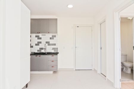 Apartamento à venda com 34m², 2 quartos e sem vaga Apartamento à venda com 34m², 2 quartos e sem vagaSala