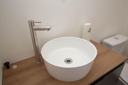 Apartamento à venda com 34m², 2 quartos e sem vagaBanheiro