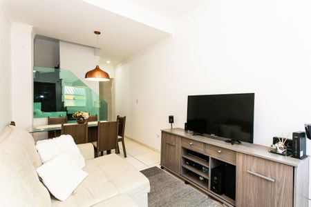 Sala de casa para alugar com 3 quartos, 73m² em Penha de França, São Paulo