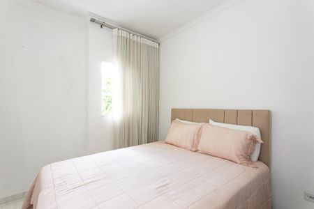 Casa de condomínio para alugar com 73m², 3 quartos e 2 vagasSuíte