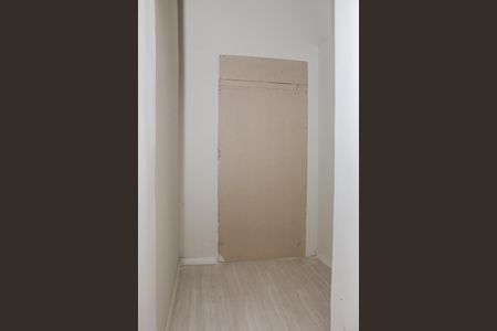 Casa à venda com 230m², 3 quartos e 2 vagas Casa à venda com 230m², 3 quartos e 2 vagasCasa 3 - Sala Comercial