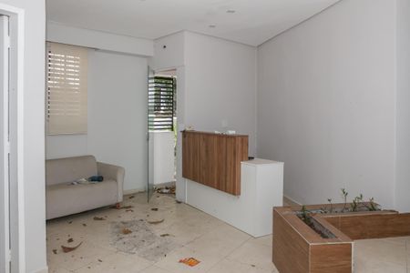 Casa à venda com 230m², 3 quartos e 2 vagas Casa à venda com 230m², 3 quartos e 2 vagasCasa 3 - Sala Comercial