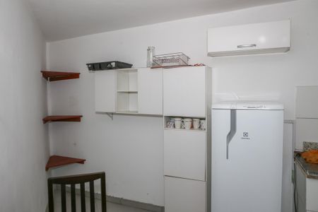 Casa à venda com 230m², 3 quartos e 2 vagas Casa à venda com 230m², 3 quartos e 2 vagasCasa 2 - Cozinha