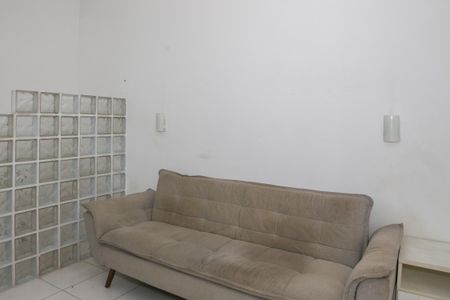 Casa à venda com 230m², 3 quartos e 2 vagas Casa à venda com 230m², 3 quartos e 2 vagasCasa 2 - Sala