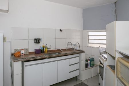 Casa à venda com 230m², 3 quartos e 2 vagas Casa à venda com 230m², 3 quartos e 2 vagasCasa 2 - Cozinha