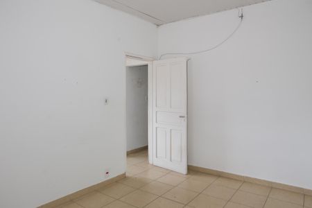 Casa à venda com 230m², 3 quartos e 2 vagas Casa à venda com 230m², 3 quartos e 2 vagasSala