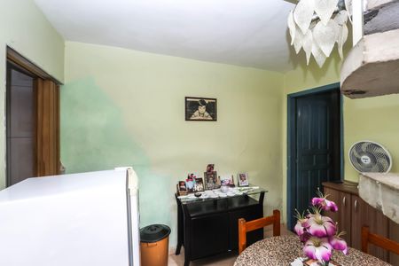 Casa à venda com 125m², 3 quartos e 1 vaga Casa à venda com 125m², 3 quartos e 1 vagaCopa