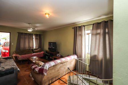 Sala de casa à venda com 3 quartos, 125m² em Jardim Santa Emilia, São Paulo