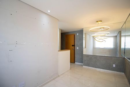 Apartamento à venda com 43m², 2 quartos e 1 vagaSala