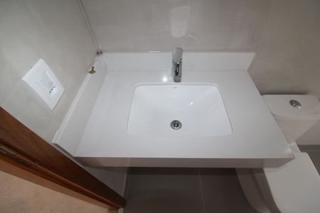 Casa à venda com 150m², 3 quartos e 2 vagasQuarto 2 - Banheiro