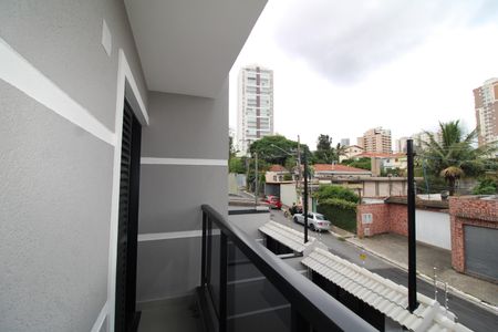 Casa à venda com 150m², 3 quartos e 2 vagasQuarto 3 - Varanda