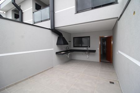 Casa à venda com 150m², 3 quartos e 2 vagasÁrea de Serviço