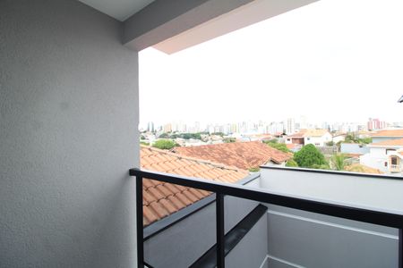 Casa à venda com 150m², 3 quartos e 2 vagasQuarto 1 - Varanda