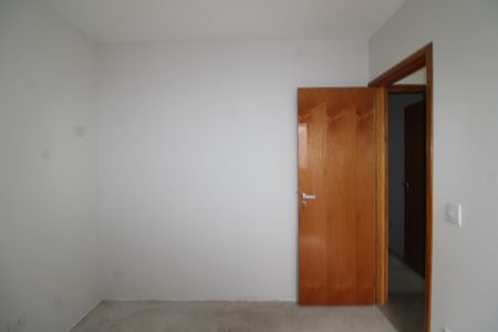 Casa à venda com 150m², 3 quartos e 2 vagasQuarto 2