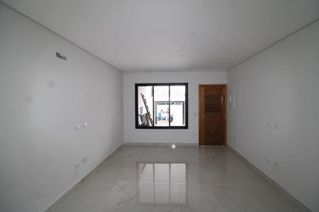 Casa à venda com 150m², 3 quartos e 2 vagasSala